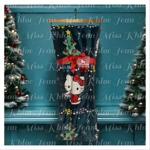 - Hello Kitty Christmas Throw Blanket